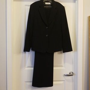 Navy Tahari Pant Suit